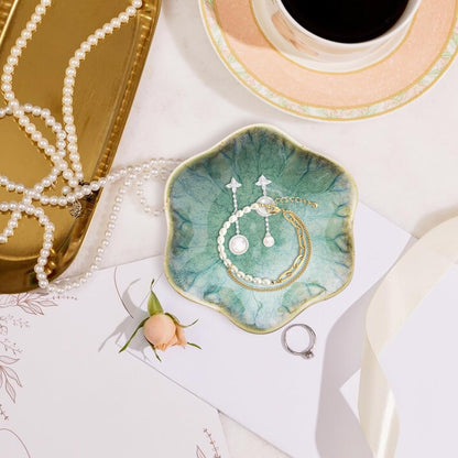 1Pcs Ceramic Jewelry Dishes, Decorative Trinket Trays, Small Ring Dishes, Trinket Key Trays, Jewelry Trays, Jewelry Plates, Key Bowl, Ceramic Trinket Dish Gift for Women and Girls (Green)