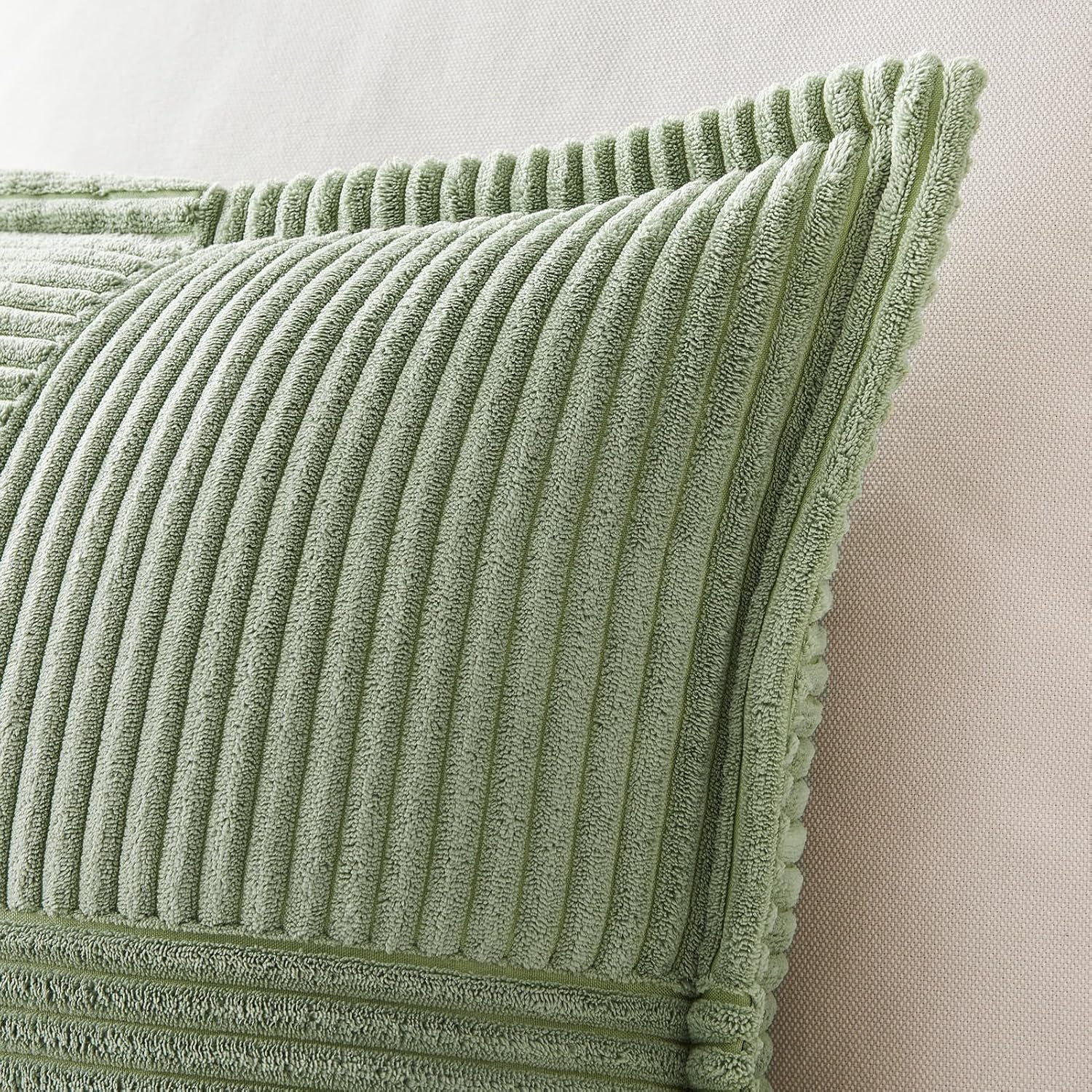 Cushion Covers, 16X16 Inch Scatter Autumn Decorative Fluffy Pillows Cases with Invisible Zipper for Sofa Bed Livingroom Bedroom (40X40 Cm, Sage Green, Pack of 2)