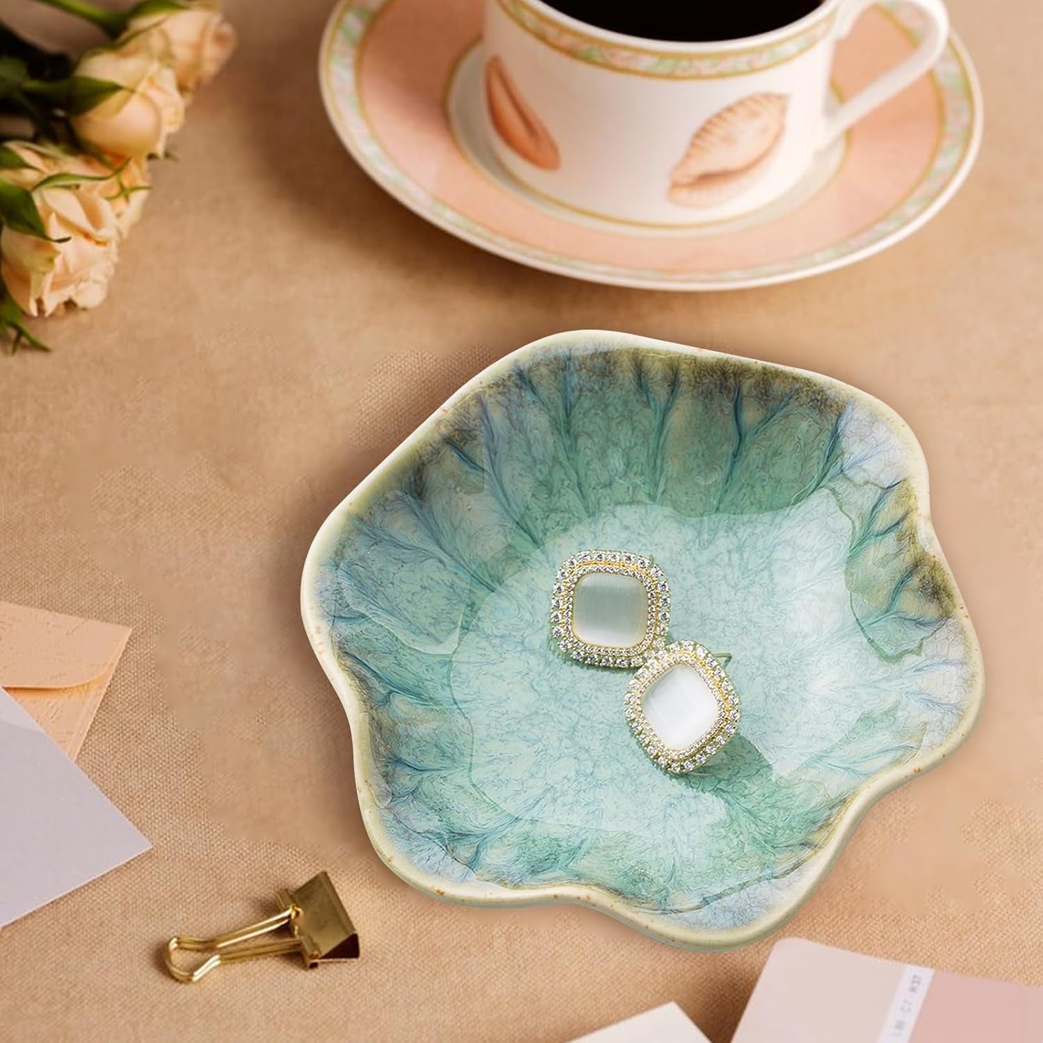 1Pcs Ceramic Jewelry Dishes, Decorative Trinket Trays, Small Ring Dishes, Trinket Key Trays, Jewelry Trays, Jewelry Plates, Key Bowl, Ceramic Trinket Dish Gift for Women and Girls (Green)